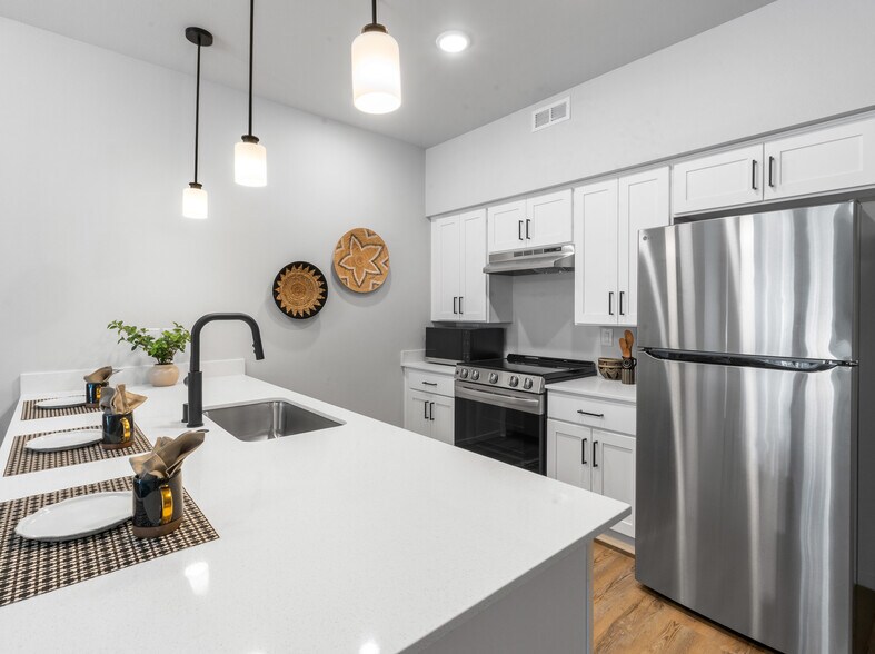 More Photos Of 4202 NE Morrow Rd, Vancouver Apartments For Sale