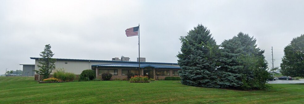 More Photos Of 1815 Touby Pike, Kokomo Flex For Lease