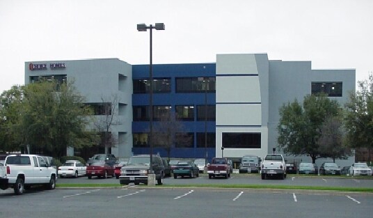 More Photos Of 1600 E Lamar Blvd, Arlington Office For Lease