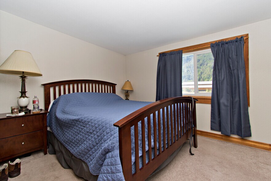More Photos Of 18431 Hwy 410, Naches Restaurant For Sale