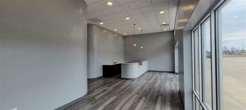 More Photos Of 100 Stadium Dr, Defiance Storefront For Lease