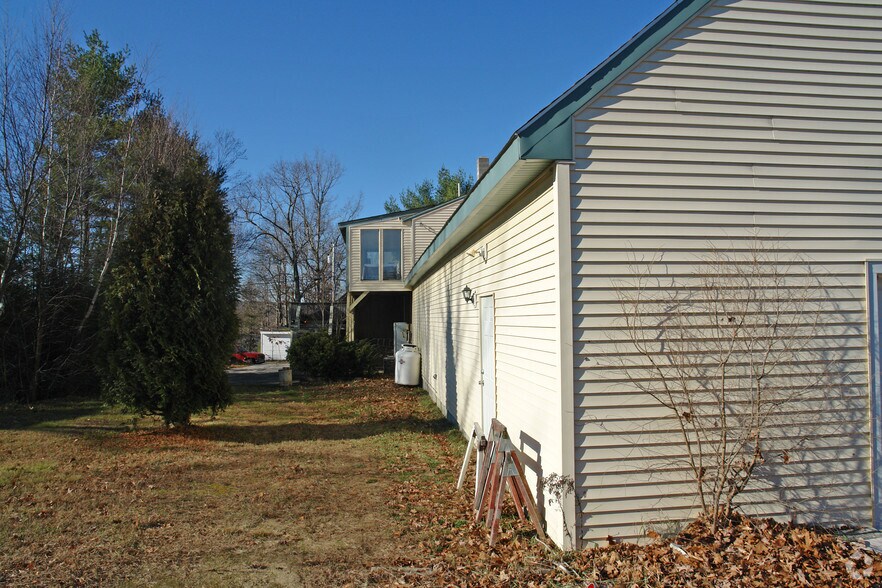 More Photos Of 1557 1st New Hampshire Tpke, Northwood Storefront Retail Residential For Sale