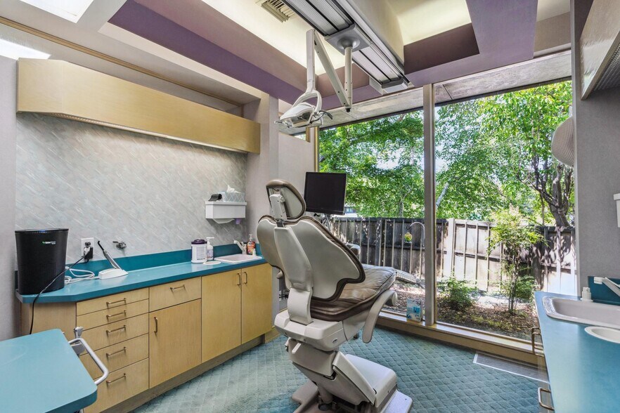 More Photos Of 1802 San Miguel Dr, Walnut Creek Medical For Sale