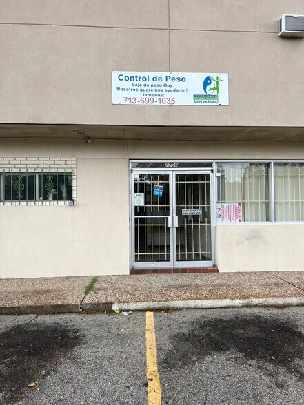 More Photos Of 7700 Fulton St, Houston Medical For Lease