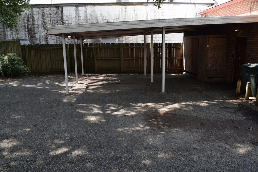 More Photos Of 3515 Summer Ave, Memphis Office For Sale