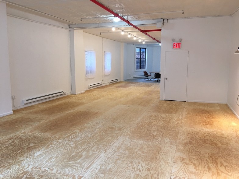 More Photos Of 255A Canal St, New York Loft Creative Space For Lease