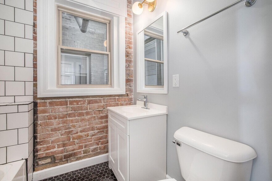 More Photos Of 5764 Woodward Ave, Detroit Apartments For Sale