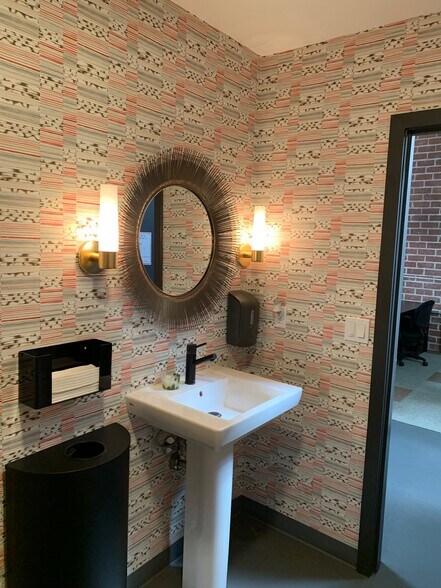 More Photos Of 1547 10th St, Santa Monica Loft Creative Space For Lease