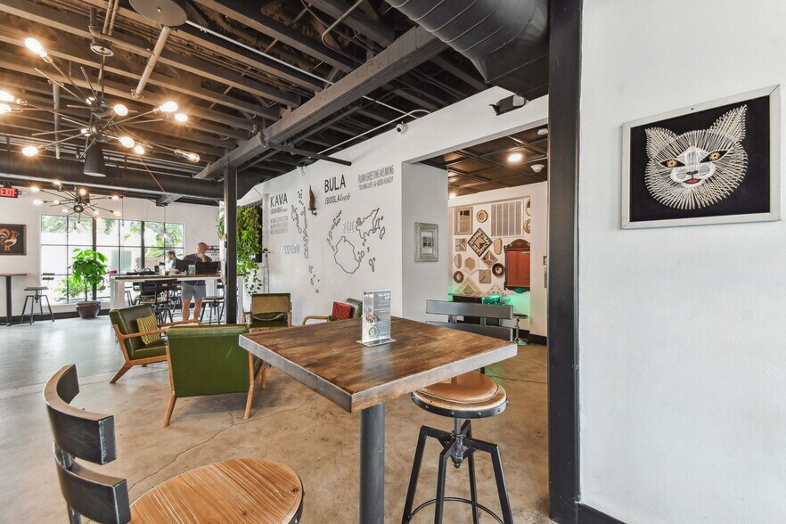 More Photos Of 1919 E 6th Ave, Tampa Office For Sale