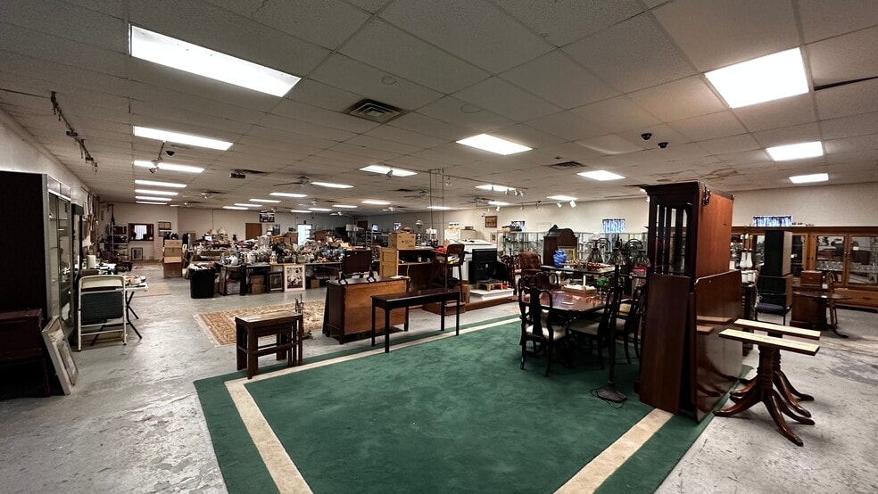 More Photos Of 723 Rt 57, Stewartsville Industrial For Sale