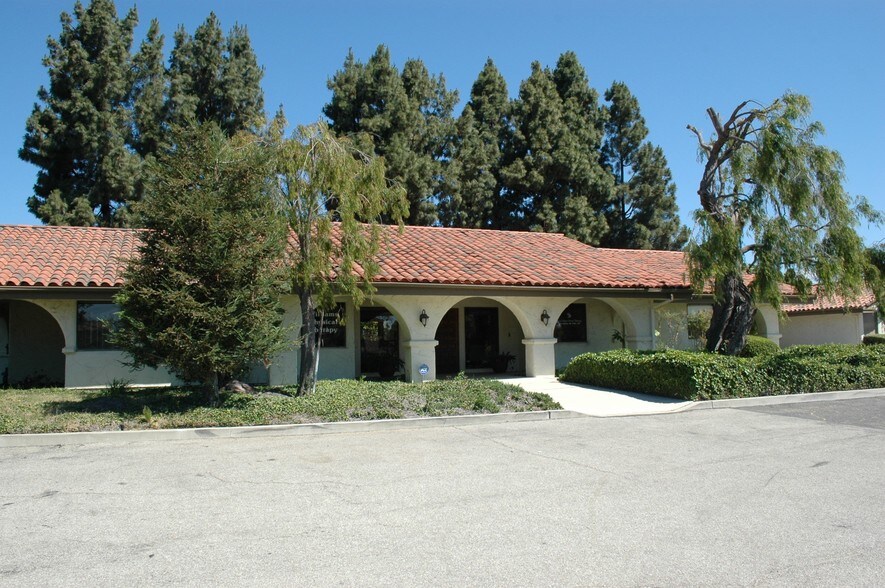 More Photos Of 970 Petit Ave, Ventura Medical For Sale