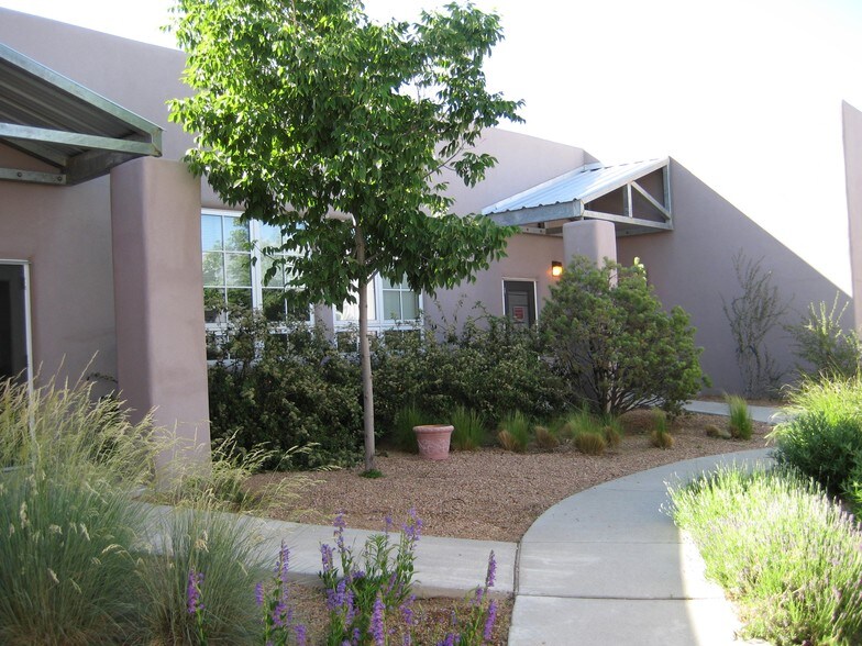 More Photos Of 4001 Office Ct, Santa Fe Office For Lease
