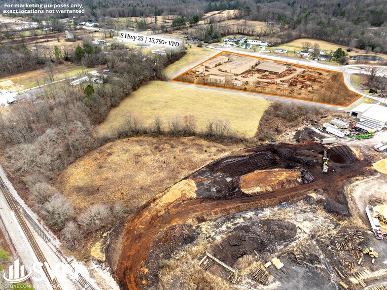 More Photos Of 6109 US-25, Lily Warehouse For Lease