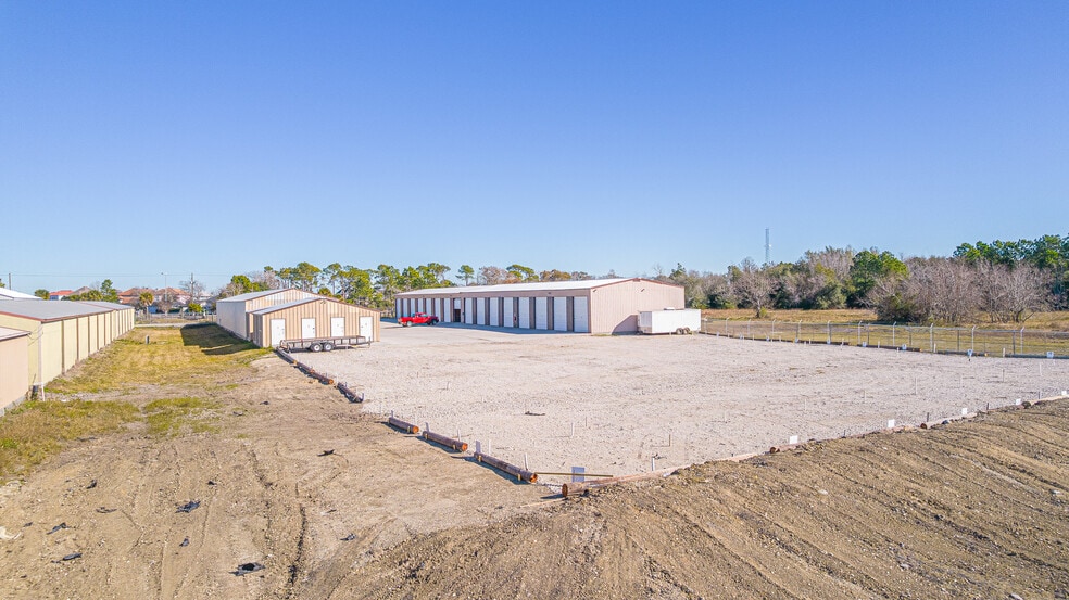 More Photos Of 207 27th St, San Leon Self Storage For Sale