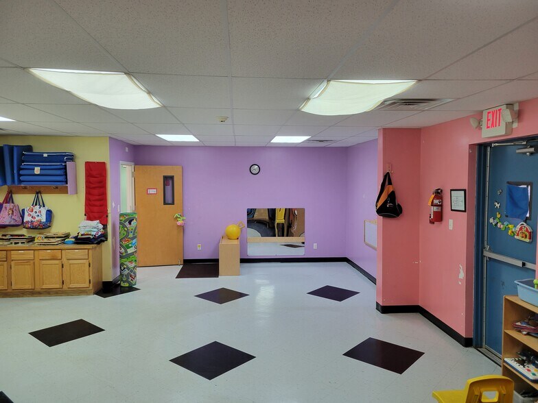 More Photos Of 50 Nicklow Rd, Bruceton Mills Daycare Center For Sale
