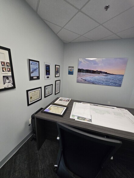 More Photos Of 36 N New York Ave, Huntington Office For Lease