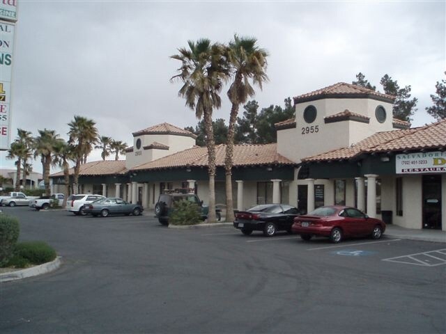 More Photos Of 2955 E Sunset Rd, Las Vegas Storefront Retail Office For Lease
