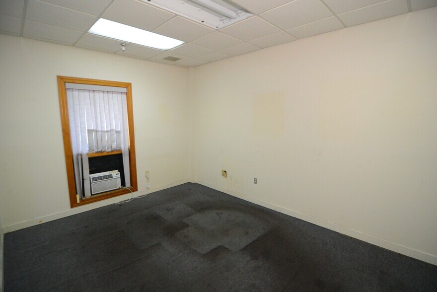 More Photos Of 1214 State Highway 34 E, Winnsboro Industrial For Sale