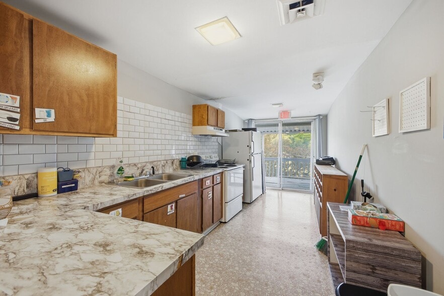 More Photos Of 6515 Holt Rd, Nashville Specialty For Sale