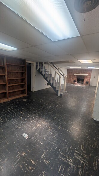 More Photos Of 9207 Old Georgetown Rd, Bethesda Office For Sale