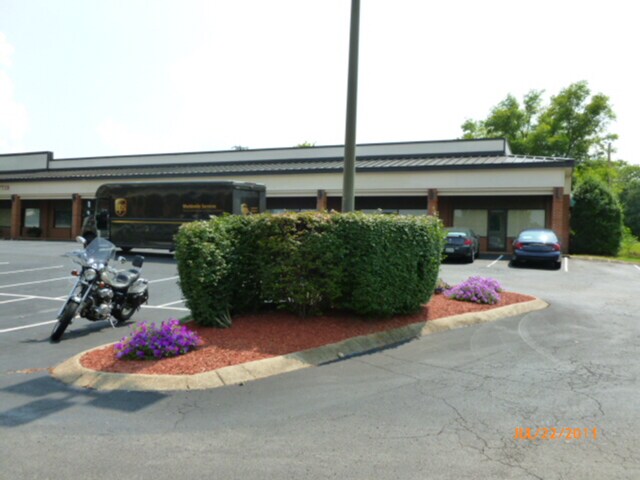 More Photos Of 110 Glancy St, Goodlettsville Medical For Lease