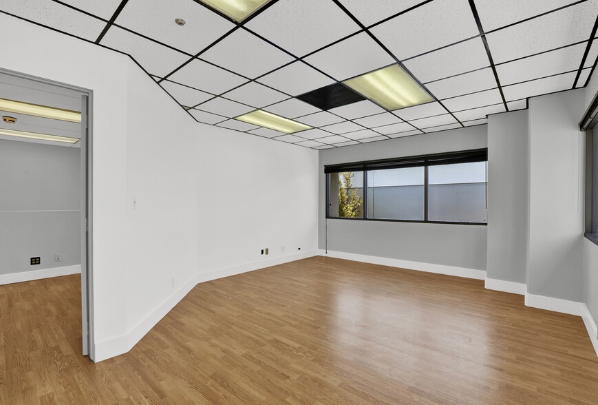 More Photos Of 16812 Red Hill Ave, Irvine Manufacturing For Sale