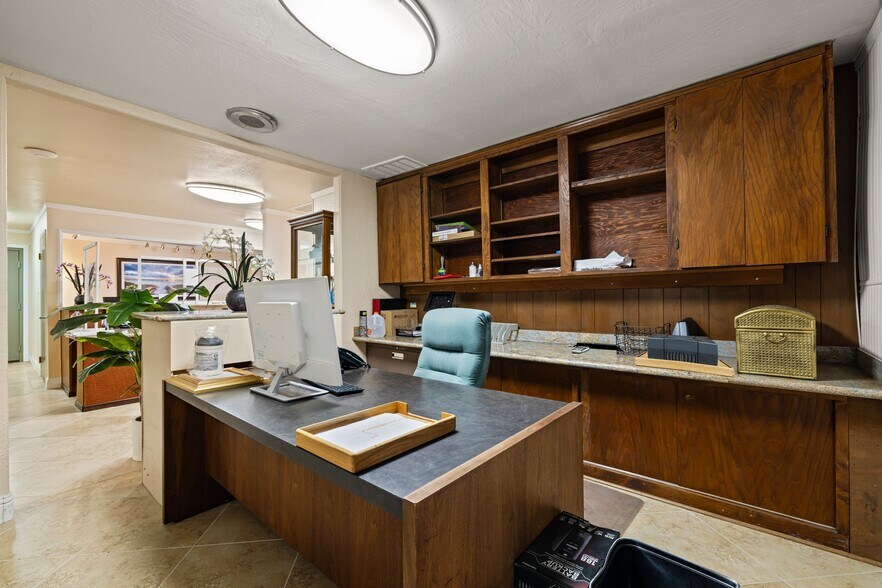 More Photos Of 7001 Greenback Ln, Citrus Heights Medical For Sale