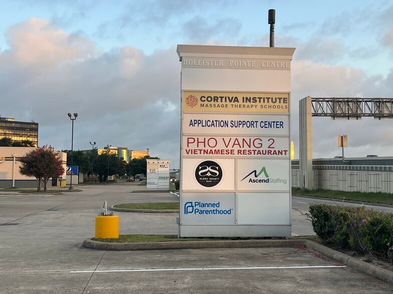 More Photos Of 13167 Northwest Fwy, Houston Unknown For Lease