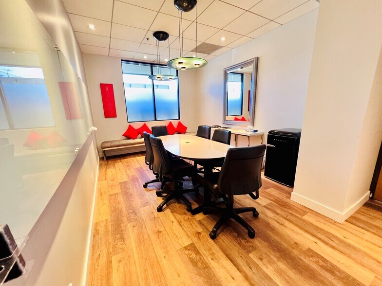 More Photos Of 13101 W Washington Blvd, Culver City Loft Creative Space For Lease