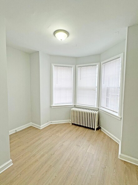 More Photos Of 2925-2929 Pennsylvania Ave SE, Washington Apartments For Sale