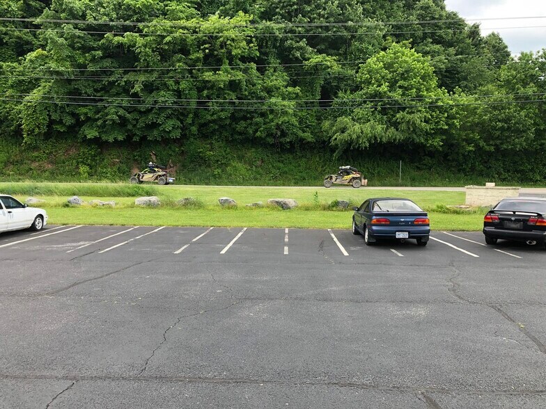 More Photos Of 263 Nicks Creek Rd, Atkins Industrial For Sale