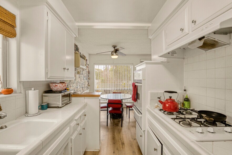 More Photos Of 1027 N Ogden Dr, Los Angeles Apartments For Sale