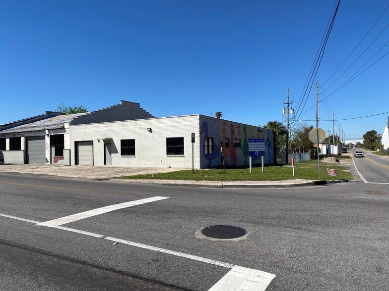 More Photos Of 426 N Myrtle Ave, Jacksonville Warehouse For Lease