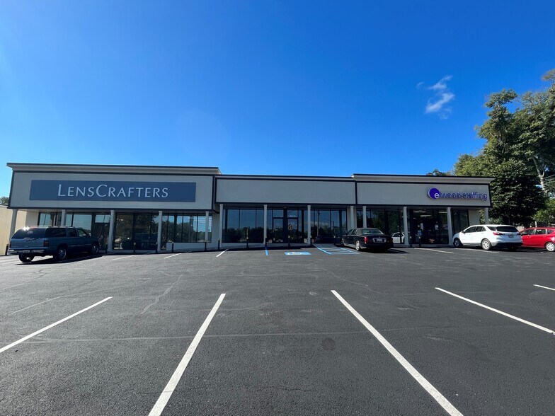 Primary Photo Of 4027 Airport Blvd, Mobile Freestanding For Lease