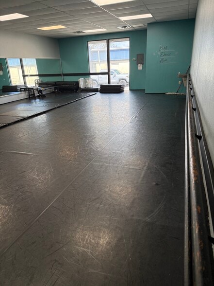 More Photos Of 769 Blanding Blvd, Orange Park Office For Lease