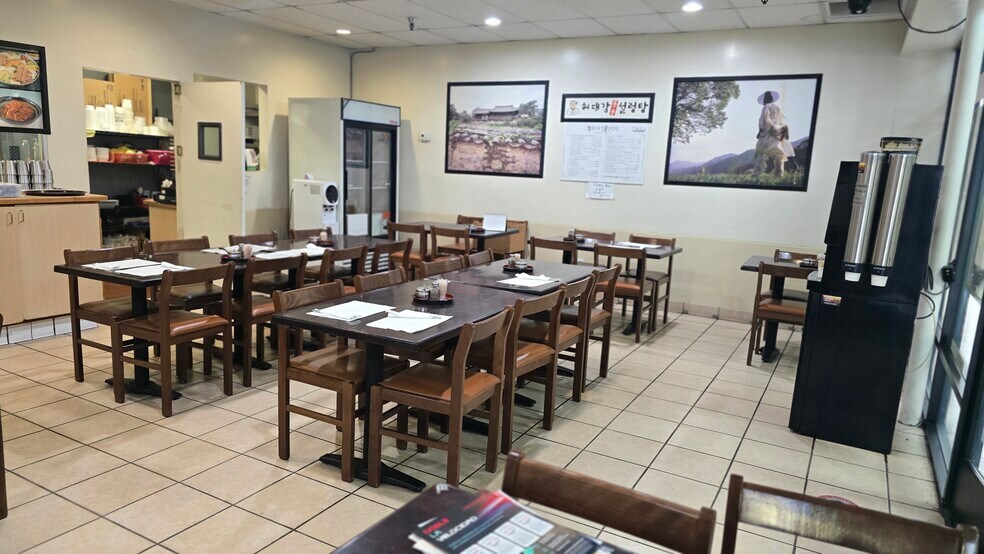 More Photos Of 16511 Pioneer Blvd, Norwalk General Retail For Lease