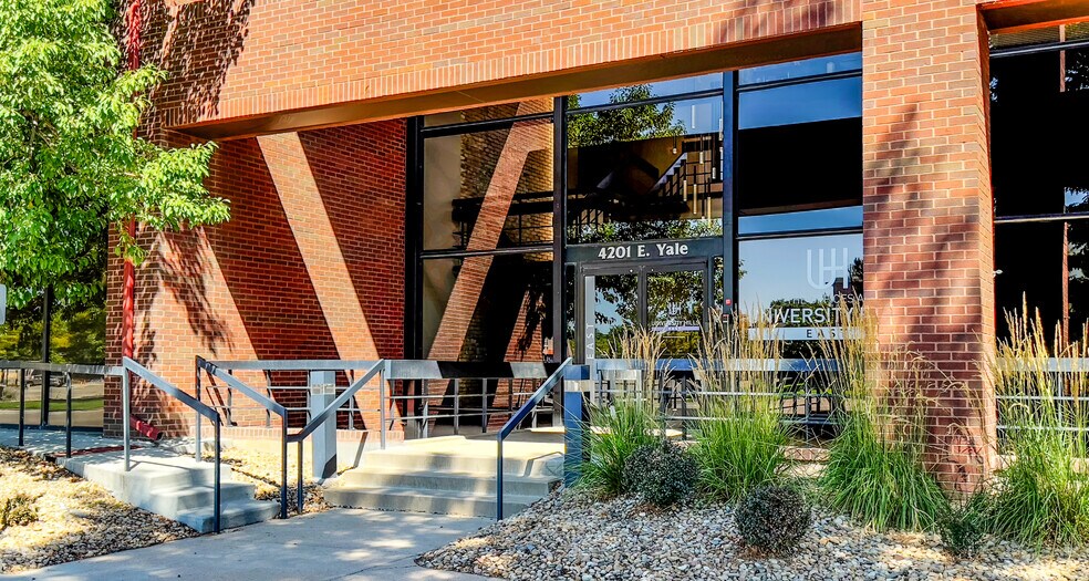 More Photos Of 2696 S Colorado Blvd, Denver Unknown For Lease