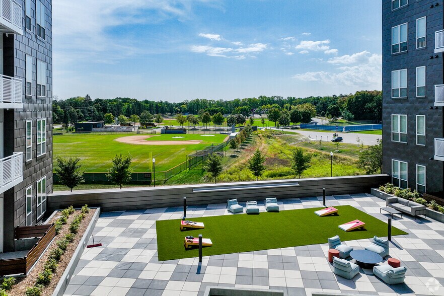 More Photos Of 8594 Excelsior Blvd, Hopkins Apartments For Lease