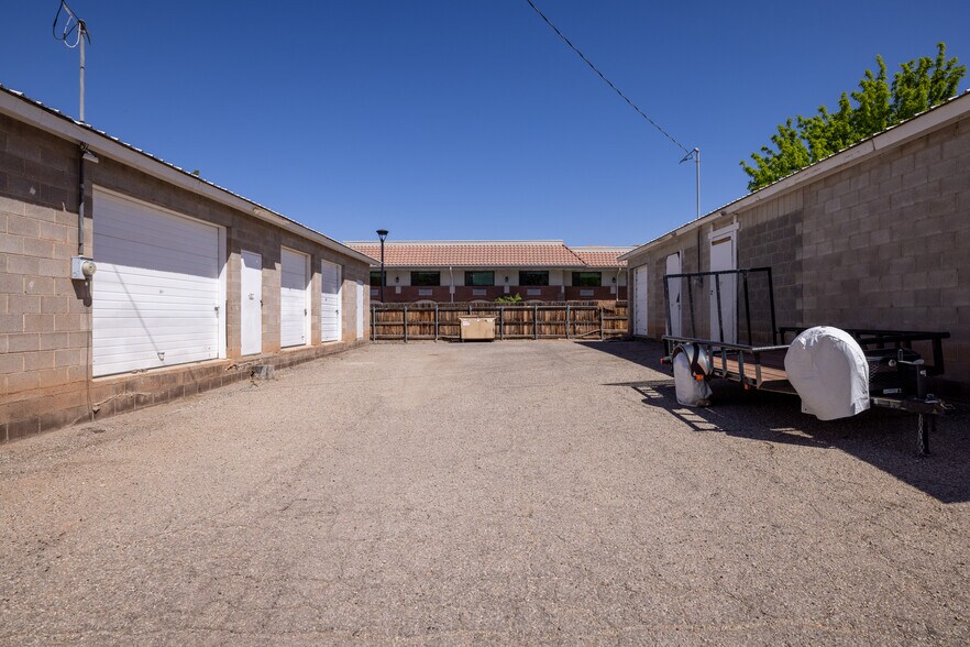 More Photos Of 67 S 100 W, Moab Self Storage For Sale