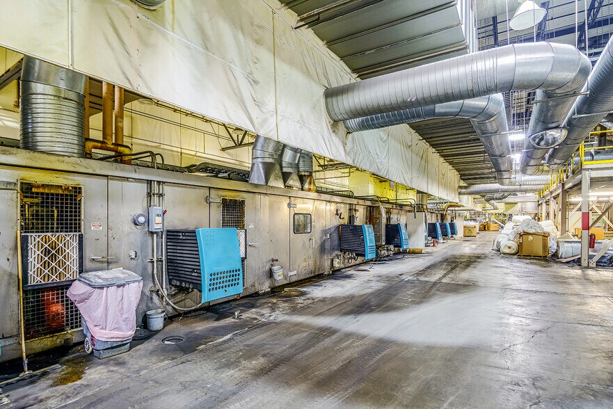 More Photos Of 41501 Wolverine Rd, Shawnee Manufacturing For Sale