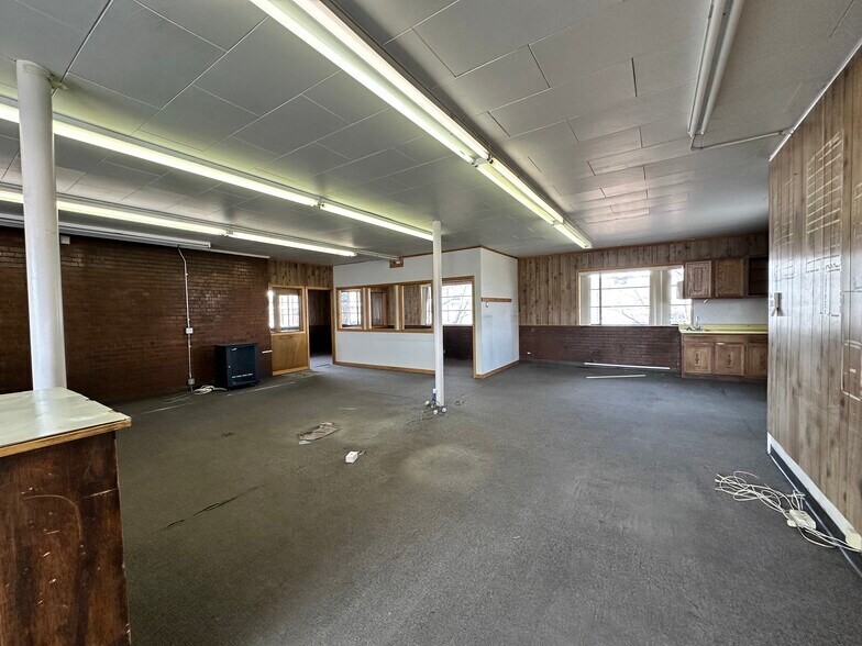 Primary Photo Of 5065 Colorado Blvd, Denver Warehouse For Lease