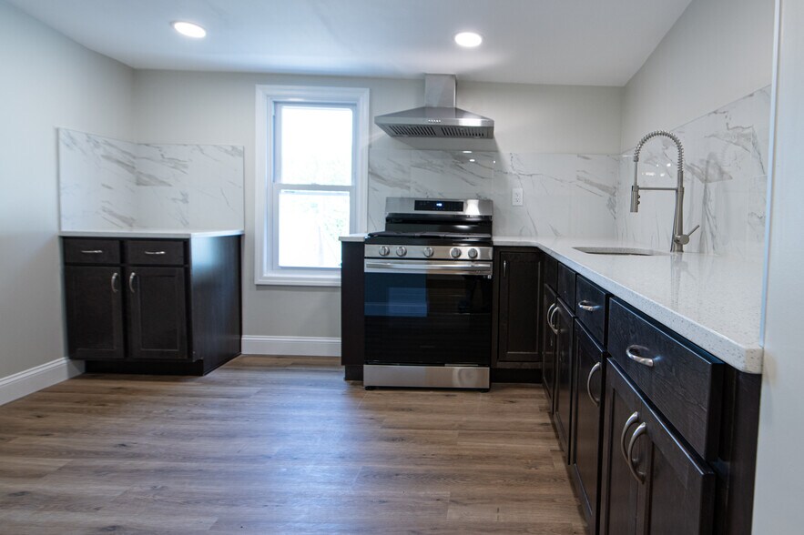 More Photos Of 95 Mercer St, Hamilton Apartments For Sale