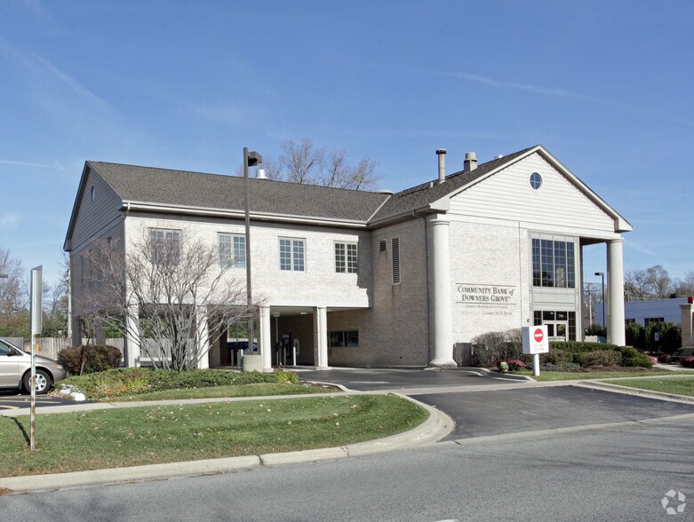 More Photos Of 718 Ogden Ave, Downers Grove Loft Creative Space For Lease