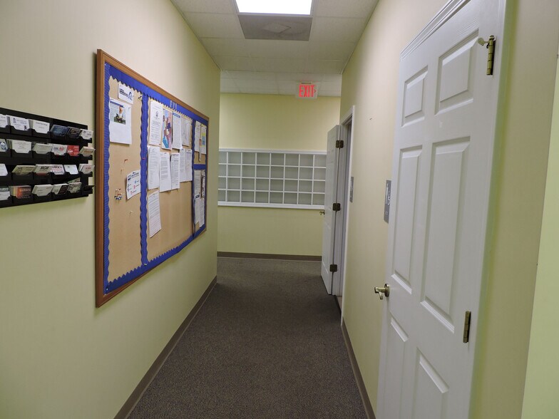 More Photos Of 1827 N Columbia St, Milledgeville Storefront For Lease