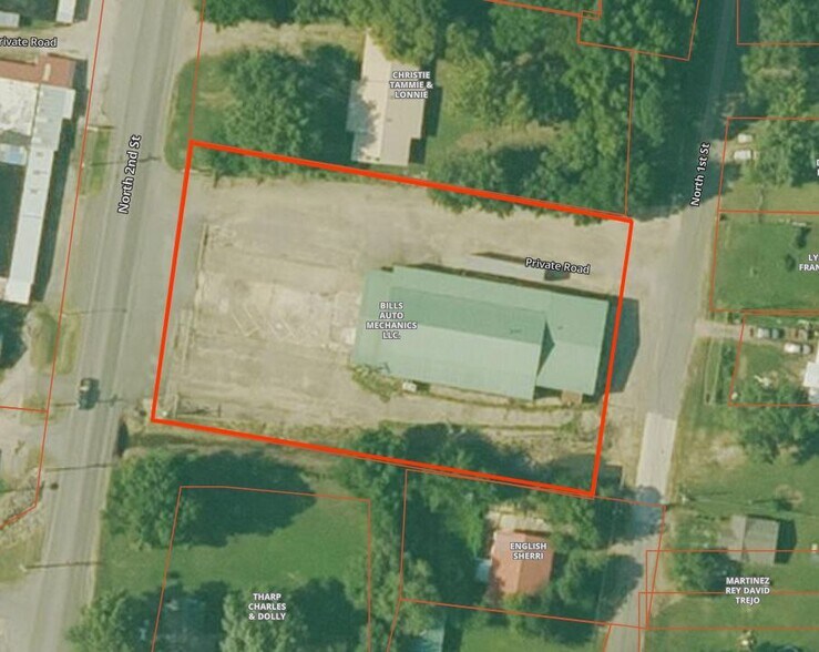 More Photos Of 713 N 2nd St, Stilwell Industrial For Sale