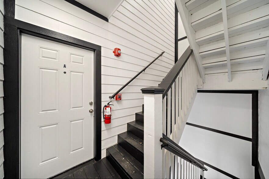 More Photos Of 809 Avenue K, Galveston Apartments For Sale