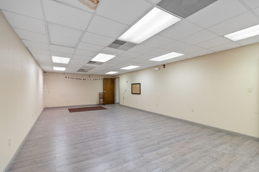 More Photos Of 215 Coates Rd, Linden Religious Facility For Sale