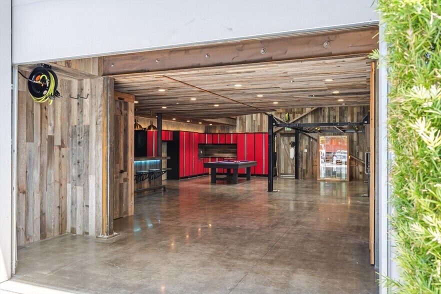 More Photos Of 1229 Grove St, Healdsburg Warehouse For Sale