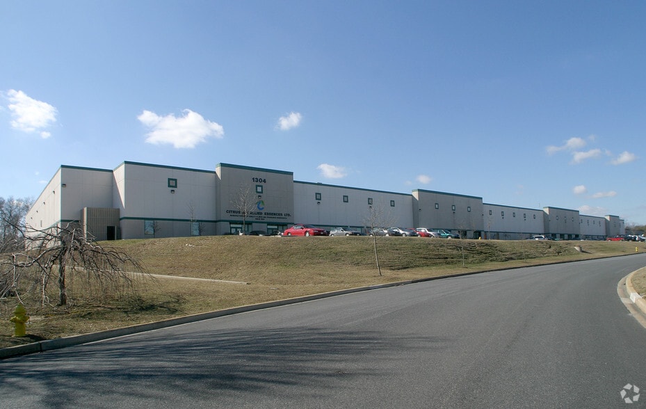 More Photos Of 1301 Continental Dr, Abingdon Unknown For Lease