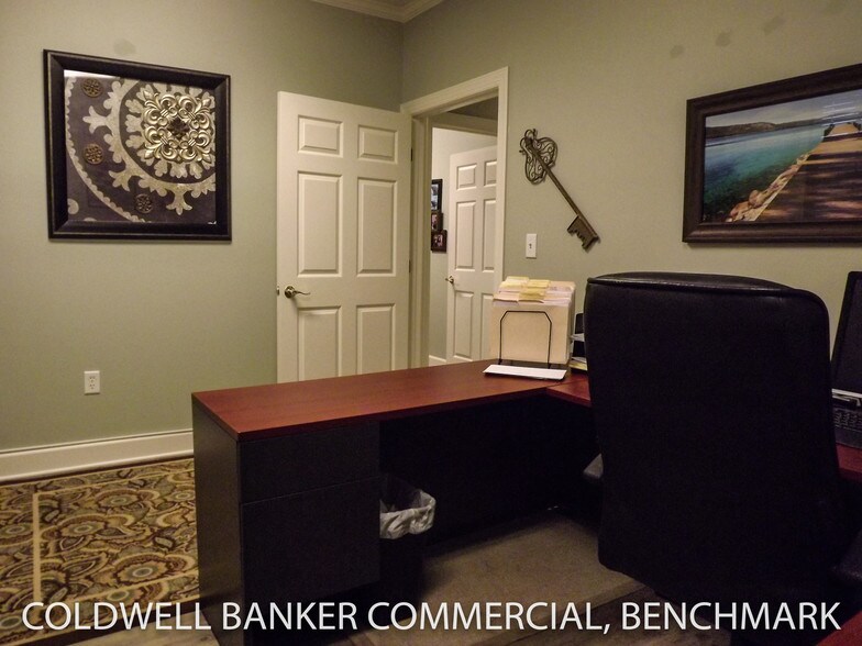 More Photos Of 10175 Fortune Pky, Jacksonville Medical For Lease